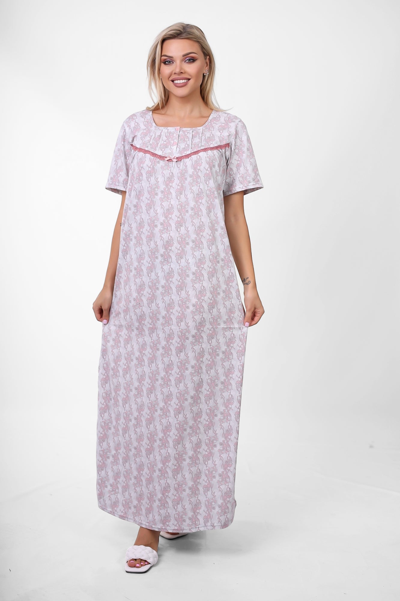 ( Model: 1116 / 1216 ) عباية حريمي